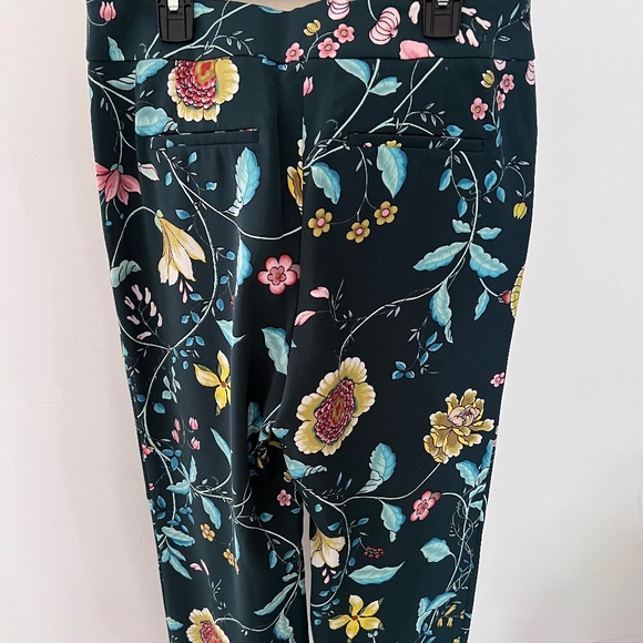 NWT Ann Taylor LOFT Women's Green Vine Floral Fluid Trouser Pants Size 8 Petite - Picture 9 of 13